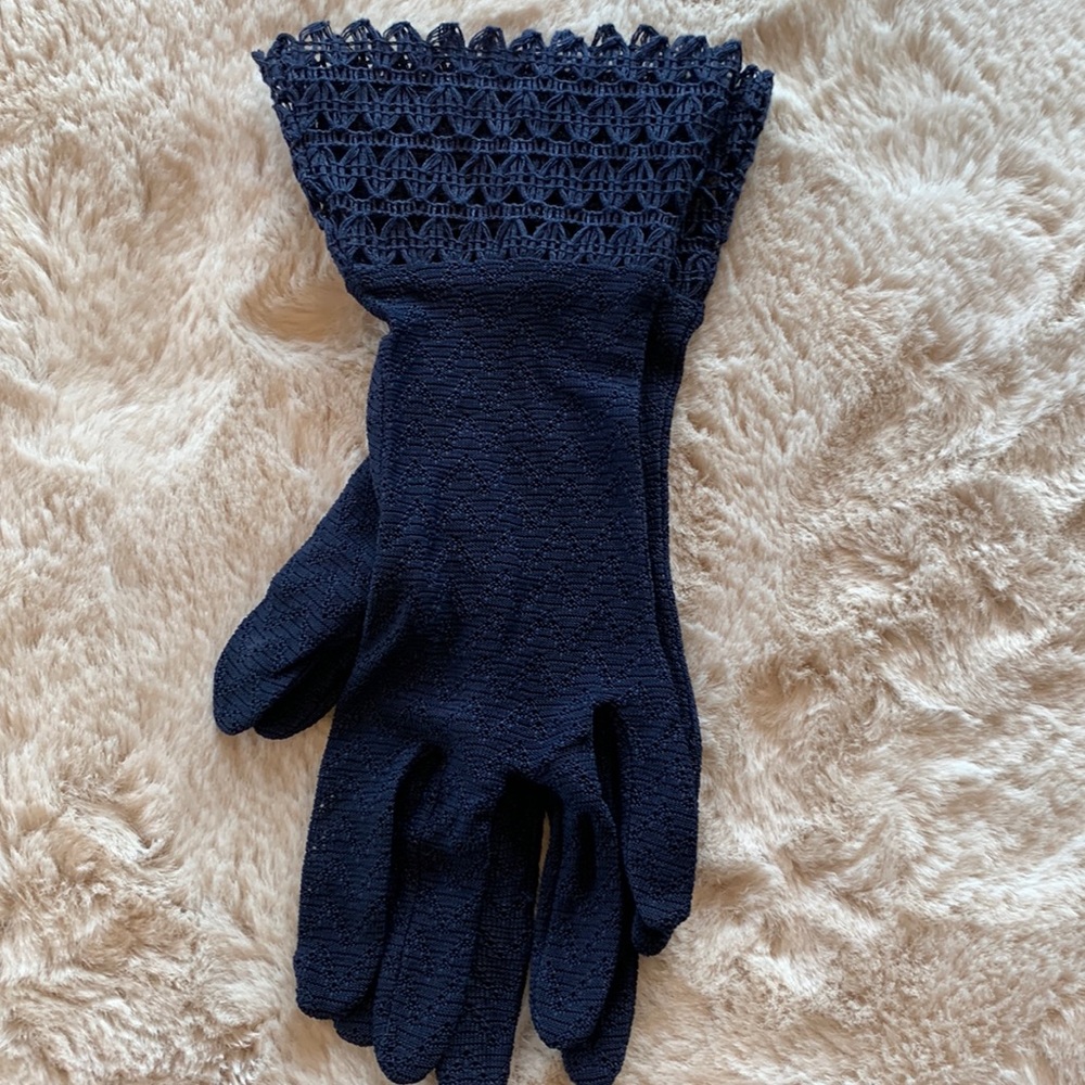 Navy dress gloves